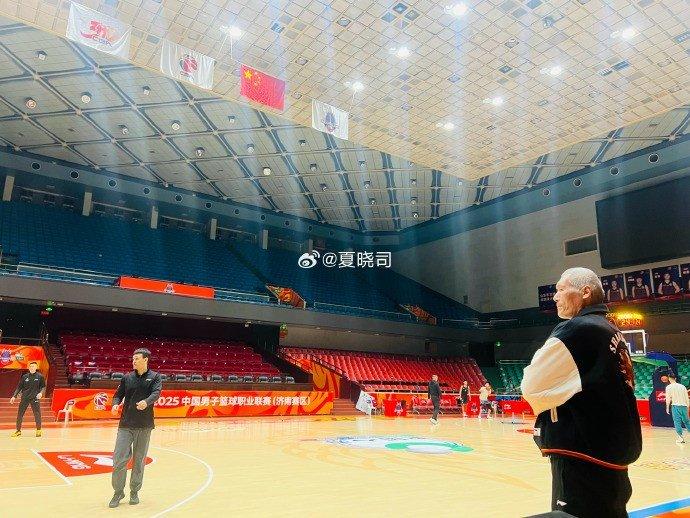 在比赛中不